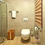 Shangri La (adults Only) Bed & Breakfast 4*