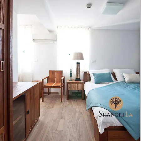 Shangri La (adults Only) 4*